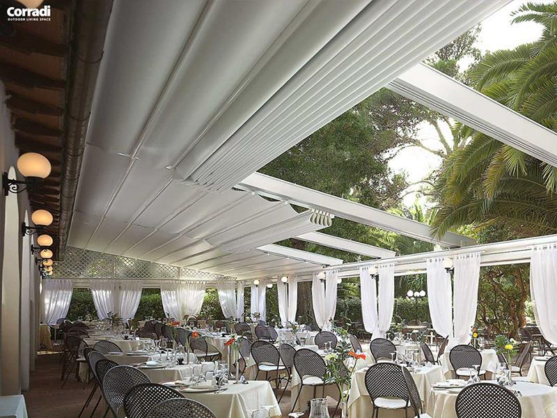 Pergola Pergotenda 60 à toile étanche rétractable fermée 